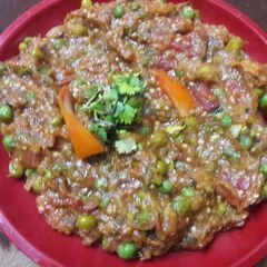 A picture of Bharta matar wala.