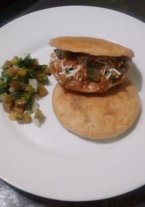 Una foto de Gorditas de chicharrón prensado