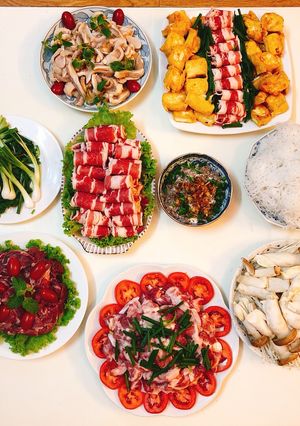 Hình của món Lẩu riêu cua, bắp bò, sườn sụn.