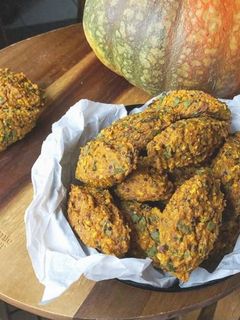 Foto de Bolinhos de abóbora e quinoa 🎃