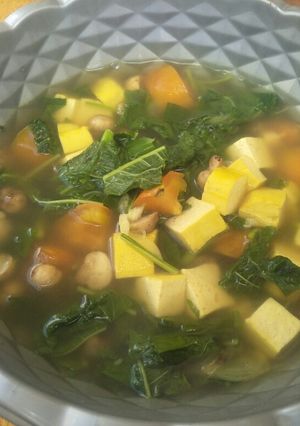 Foto resep Sayur bening bahu jaka (bayam, tahu, jamur kancing)