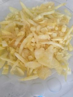 عکسی از دستور چیپس نمکی ترد