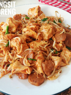 Foto resep Pangsit goreng viral