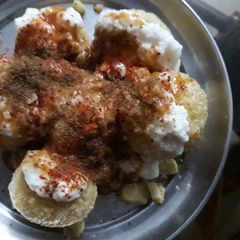 Dahi puri A picture of Dahi puri.