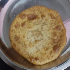 A picture of Aloo ki puri.