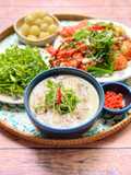 Oyster and Velvet Antler Mushroom Rice Porridge