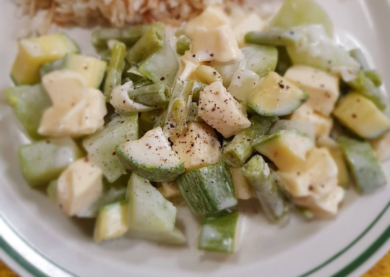 Verduras con queso y crema