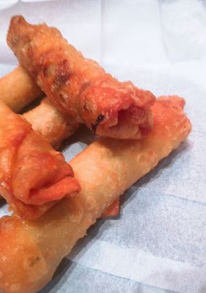 A picture of Chees spring roll.