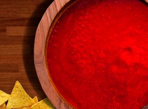 Una foto de Salsa Roja para Chilaquiles con Chile Guajillo
