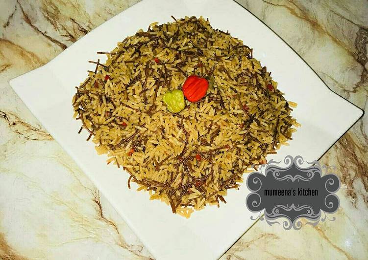 Simple Way to Make Quick Jallof sharayya(jallof rice wt fried spaghetti)