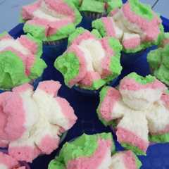 รูปของ Bolu Kukus Mekar