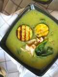 Sopa de courgette, espinafres Low carb apimentada