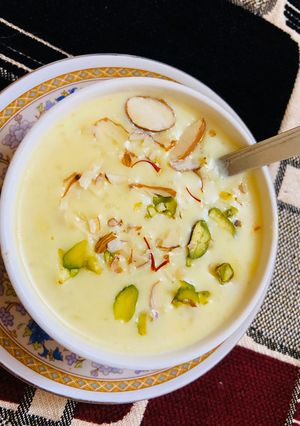 A picture of Rabdi kheer.