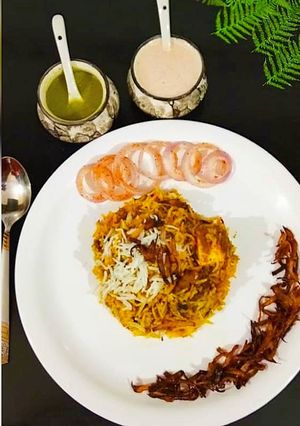 पनीर दम बिरयानी (paneer dum biryani recipe in Hindi) रेसिपी मुख्य फोटो