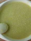 Ăn dặm: Cháo đậu hà lan thịt heo