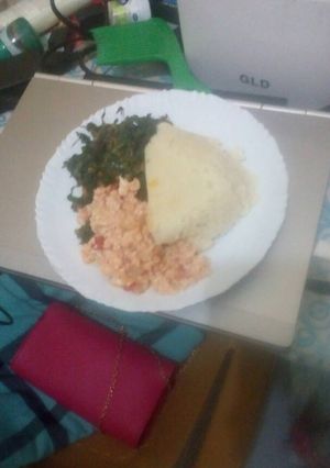 A picture of Ugali sukuma mayai.