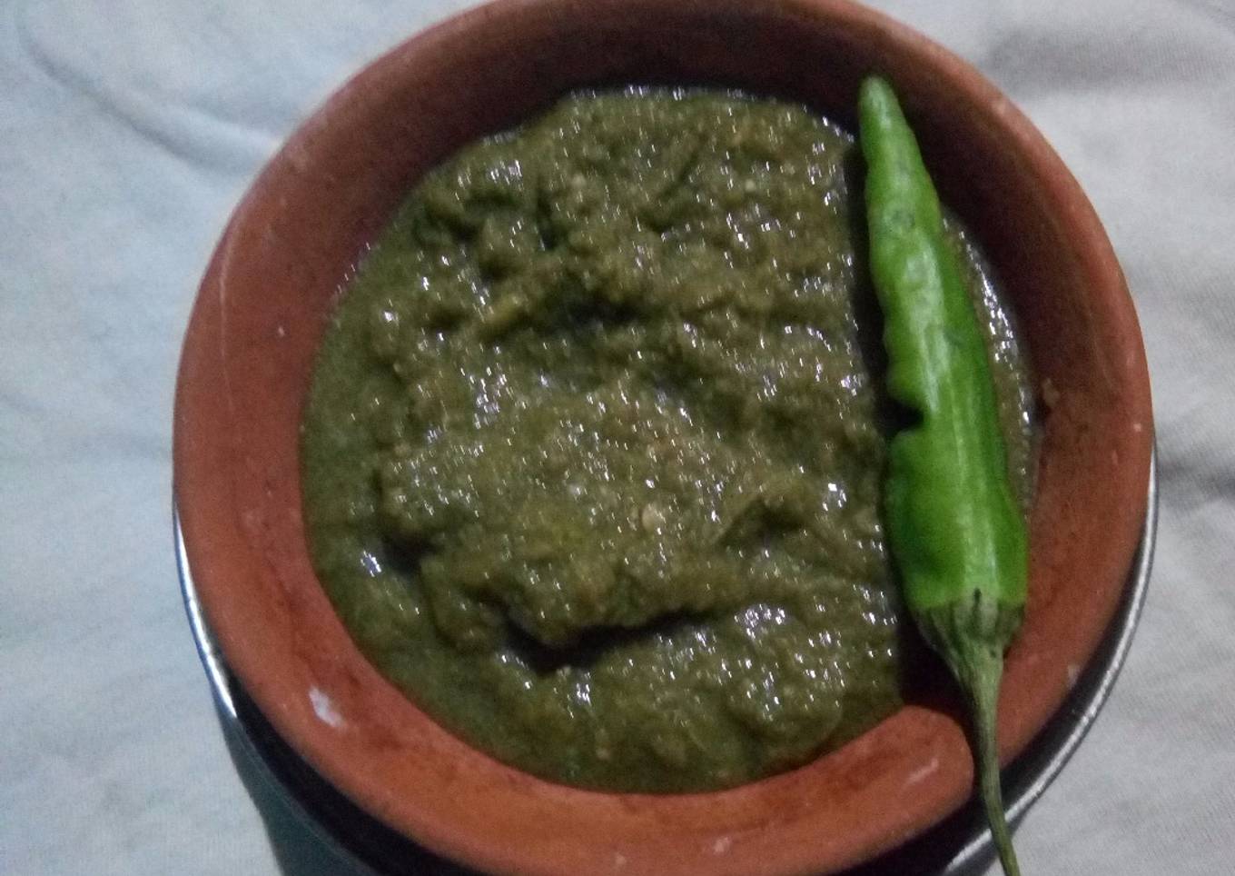 Coriander Raw mango chutney