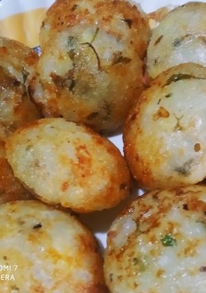 साबूदाने के अप्पे (sabudana ke appe recipe in Hindi) रेसिपी मुख्य फोटो