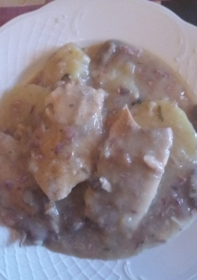 Una foto de Trucha en salsa de champiñones