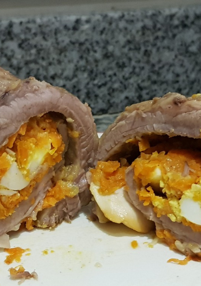 Una foto de Matambre arrollado al horno con papas sabor khnor ajo y cebolla