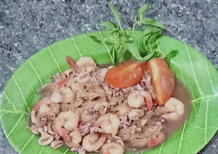 Langkah Mudah untuk Membuat Cumi baby udang saus tiram Anti Gagal