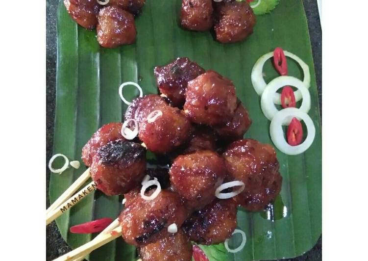 Langkah Mudah untuk Menyiapkan Bakso Bakar, Sempurna