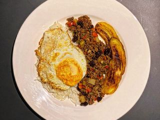 菲律賓古巴飯 Arroz a la Cubana