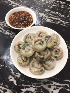 Hình của món Bánh tráng lụi.