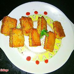 A picture of Biscuit samosa.