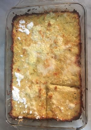 A picture of Bulgarian patatnik (potato dish).