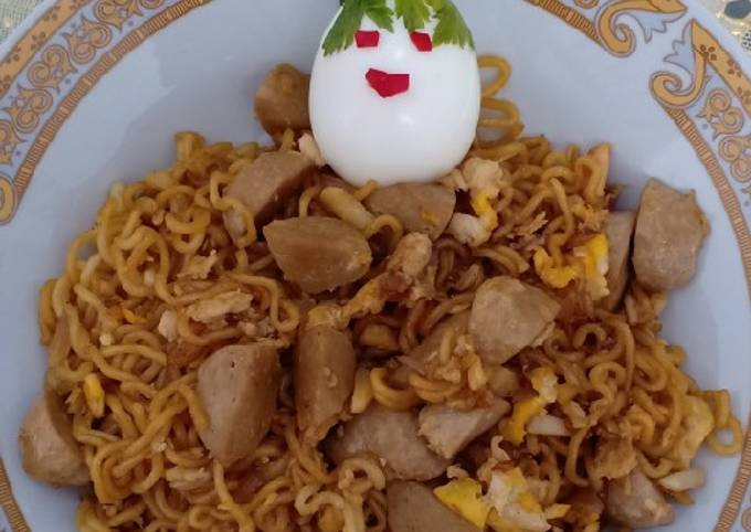 Resep Mie Goreng Special Oleh Didii_hutasoit - Cookpad