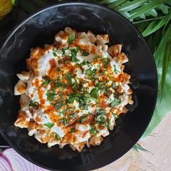 A picture of Turkish Manti.
