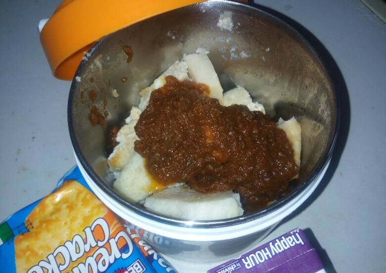How to Prepare Super Quick Homemade Boiled yam and stew
