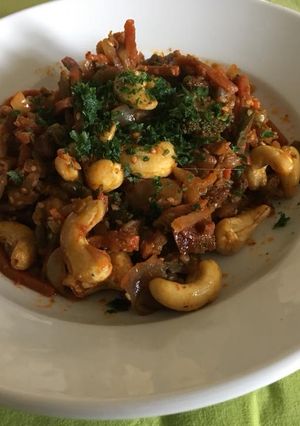 Une photo de Légumes aux noix de Cajou et curry doux