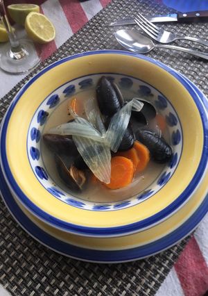 Una foto de Sopa de choritos 😋👩🏻‍🍳