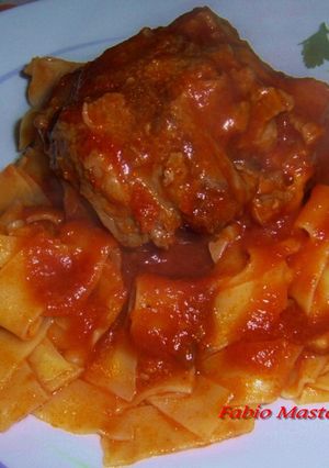 Foto di Pappardelle con Coda alla Vaccinara al Sugo