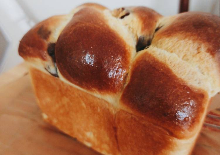 Simple Way to Make Speedy Chocolate chip Brioche with a stand mixer or a bread machine