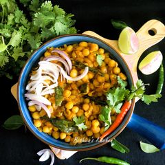 Ghugni in Spicy South Indian Flavour A picture of Ghugni in Spicy South Indian Flavour.