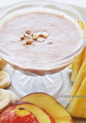स्माइली फल स्मूदी (smiley fal smoothie recipe in Hindi) रेसिपी मुख्य फोटो
