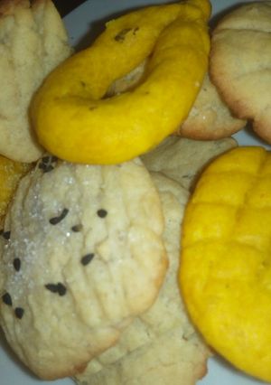 A picture of Cookies.