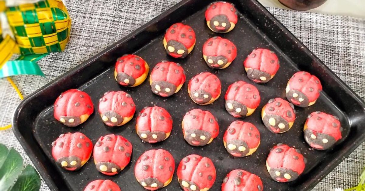 NASTAR KUMBANG (Ladybug Pineapple Tart)