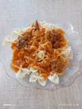 Estofado con mozzarella y jugo de naranja