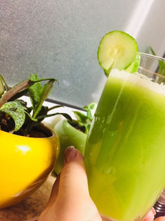 عکسی از دستور نوشیدنی خيار🥒