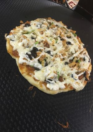 صورة لوصفة بيتزا سهله ولذيذه🍕