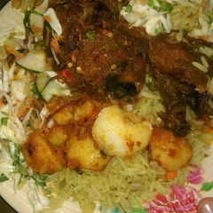 A picture of Fried rice pepper chicken.