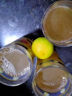 શેરડી નો રસ(sherdi no ras recipe in gujarati) રેસીપી મુખ્ય ફોટો