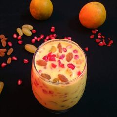 A picture of Mixed Fruit Kheer.