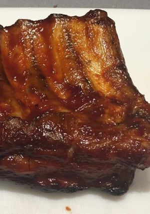 Una foto de Costillitas de Cerdo a la Barbacoa - BBQ Ribs