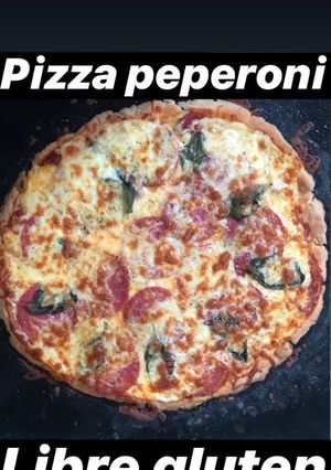 Una foto de Pizza pepperoni sin gluten