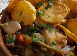 Una foto de Cazuela de gírgolas, lomo y vegetales